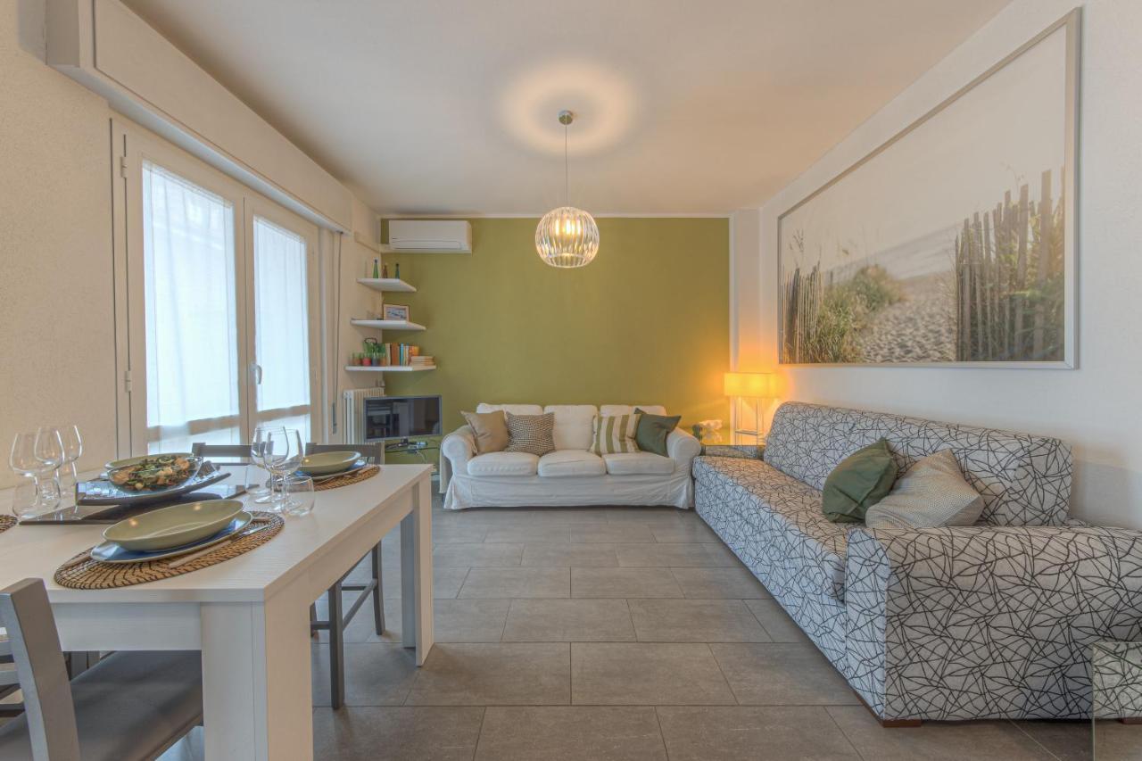 Annie House Appartamento Chic E Accogliente Σέστρι Λεβάντε Εξωτερικό φωτογραφία