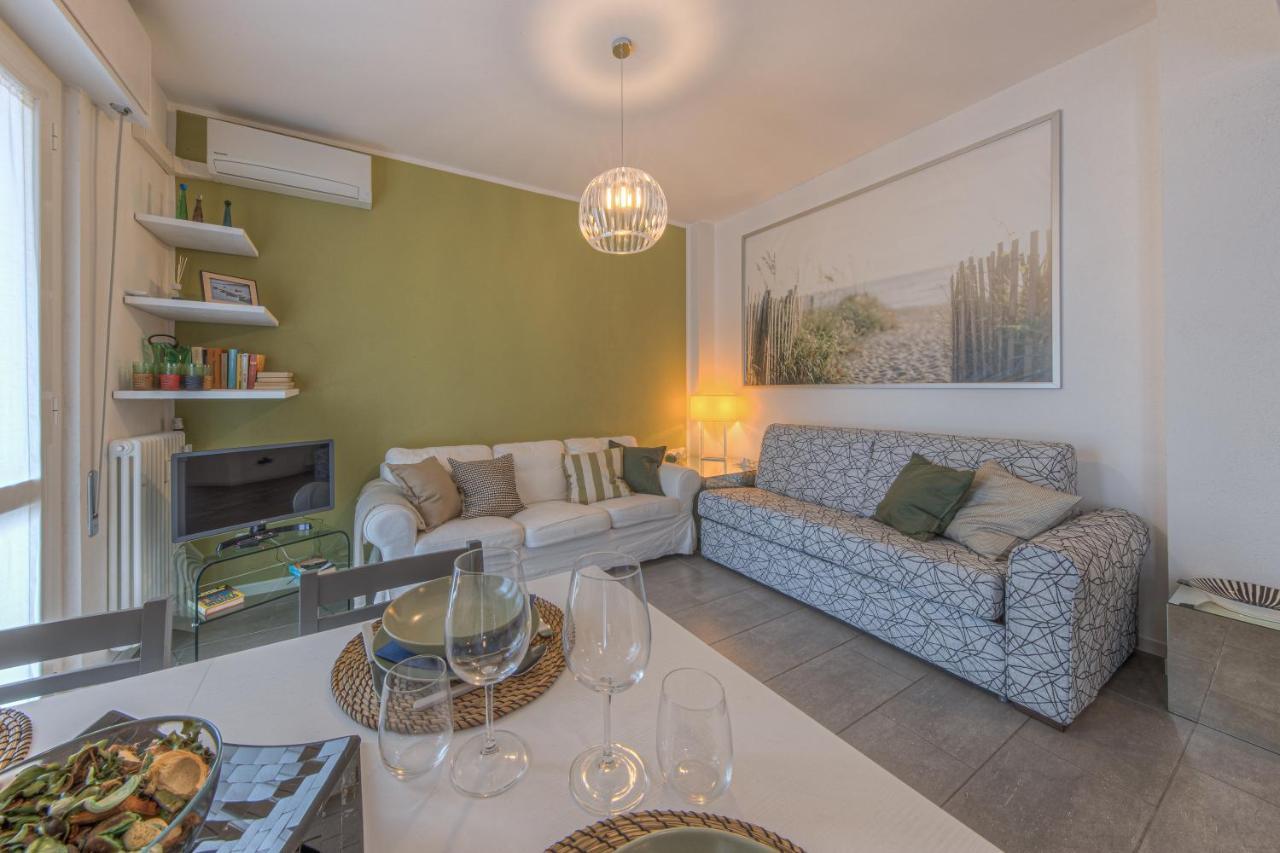 Annie House Appartamento Chic E Accogliente Σέστρι Λεβάντε Εξωτερικό φωτογραφία